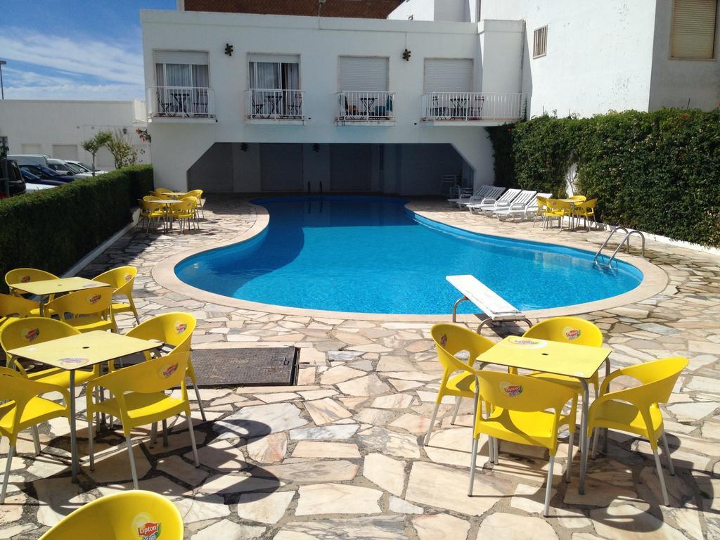 Granada Holidays Hostal São Martinho do Porto Exterior foto